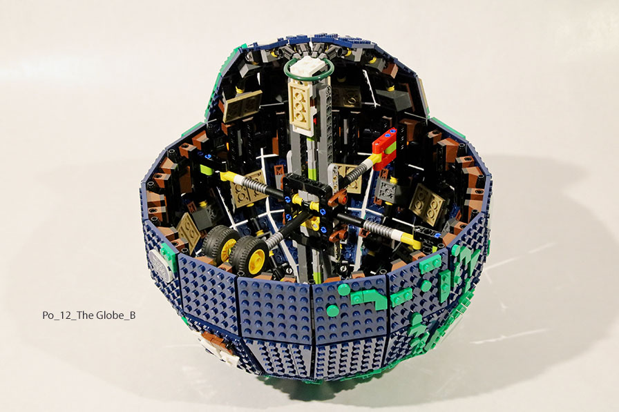 Lego The Globe